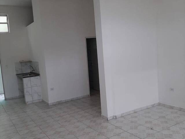 Sala para Venda em Ubatuba - 4